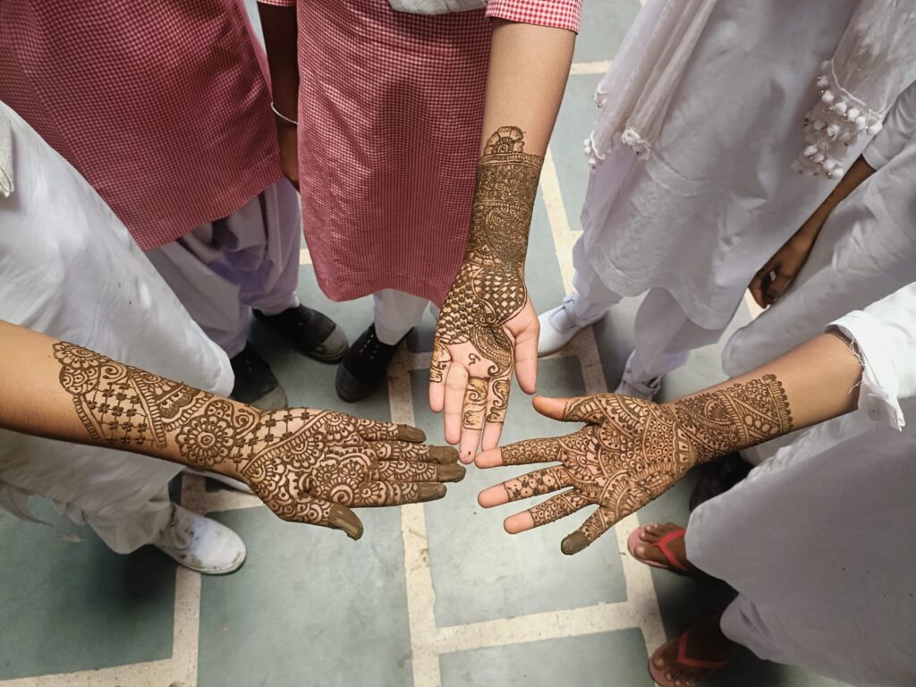 Mehndi Competition at SDKIC